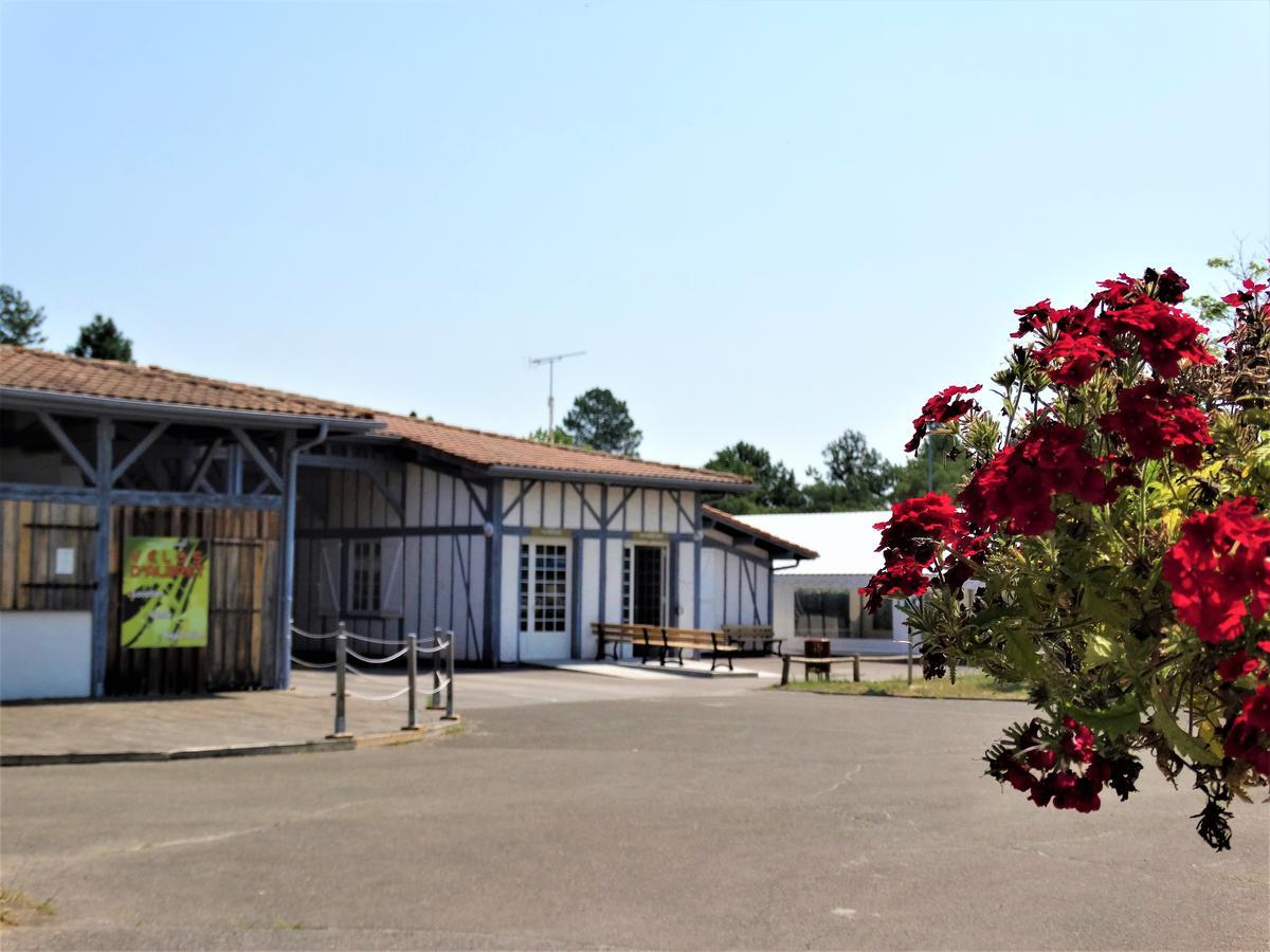 Hotel Camping Sunissim L'Airial By Locatour Soustons Exterior foto