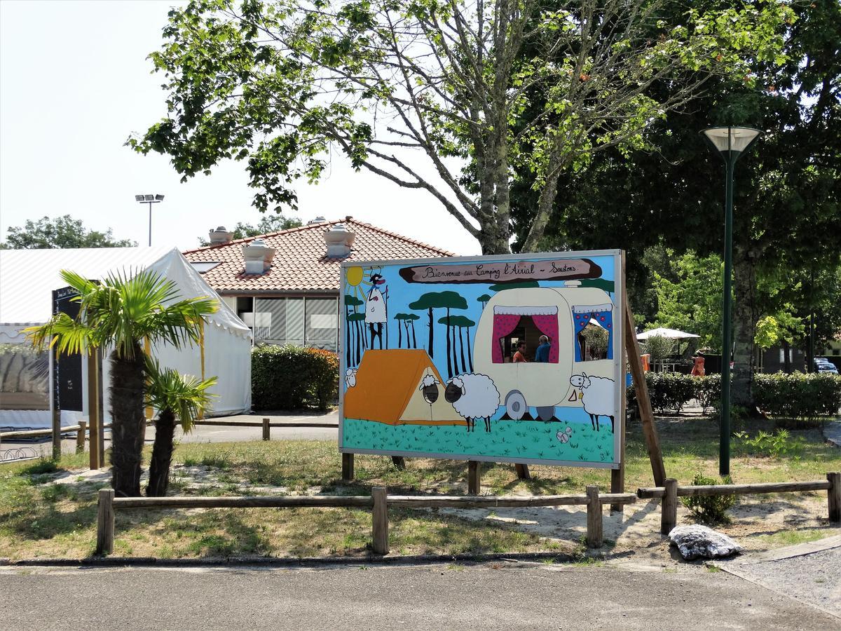 Hotel Camping Sunissim L'Airial By Locatour Soustons Exterior foto